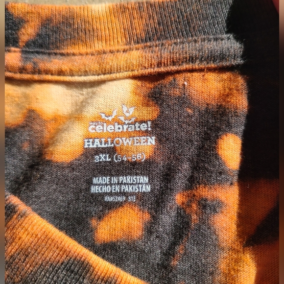 Hand acid washed Halloween tee - Picture 3 of 4